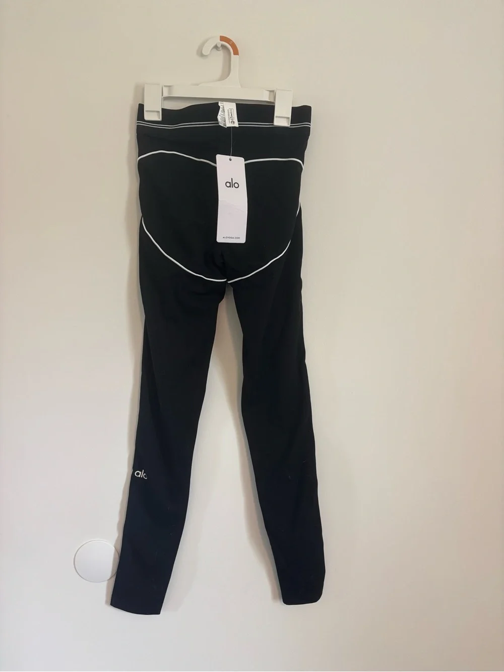 ALO Yoga Airbrush High Waist Heart Throb Legging Black/White